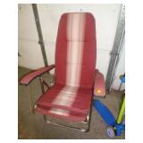 FOLDING CHAIR / RW