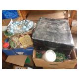 LOT OF XMAS ITEMS / ST