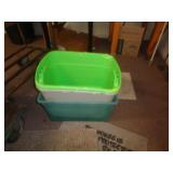 3 - TOTES / NO LIDS / UT