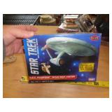 STAR TREK MODEL KIT