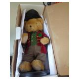 2018 DANBURY MINT XMAS BEAR