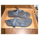 MENS SZ 12 SANDALS