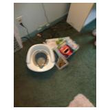 BABY POTTY CHAIR & BOOKS / USBDRM2
