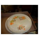 LENOXWARE PLASTIC PLATES