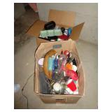 2 BOXES LARGE LOT OF KITCHEN ACCESSORIES / BM