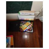 KIDS CRAFT ITEMS / DR