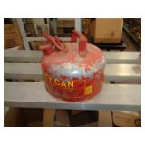 METAL GAS CAN