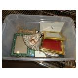 PICTURE FRAMES