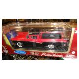 57 FORD RANCHERO DIECAST ROAD LEGENDS 1/18