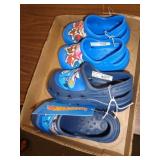 KIDS SHOES SZ 4