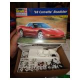 98 CORVETTE  1/25 REVELL 1998