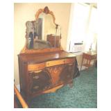 DRESSER W MIRROR 48" X 72" X 22" / USBDRM1