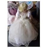 DOLL / G