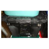 HINGED LID TOTE / LW