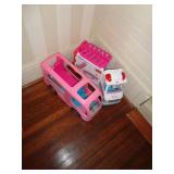 BARBIE VANS / LR