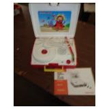 TOY PHONOGRAPH