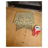 HEAVY BRASS PLANT STAND