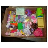 DOLL CLOTHES & ACCESSORIES