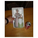 1984 AVON MRS ALBEE FIGURE
