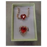 COSTUME NECKLACE & RING SET