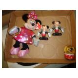 MICKEY & MINNIE FIGURES