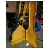GUITAR CASE / UT