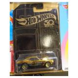 HOT WHEELS MIB 67 CAMARO 2017