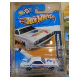 HOT WHEELS MIB  70 CHALLENGER 2011