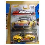 HOT WHEELS MIB 69 CORVETTE 2016