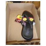 FLIP FLOPS SZ 6