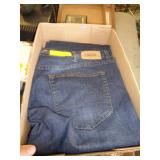IZOD JEANS 22X38