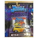 MUSCLE MACHINES MIB  2000 PT CRUISER 2000