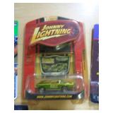 JOHNNY LIGHTNING MIB 71 VEGA 2007