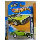 HOT WHEELS MIB 70 CHARGER 2011