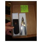 VICTORINOX MULTI TOOL