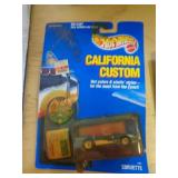 HOT WHEELS 'PLASTIC BUSTED' CORVETTE 1989