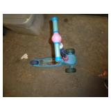 FROZEN SCOOTER / RW