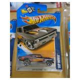 HOT WHEELS MIB 68 NOVA 2011