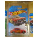 HOT WHEELS MIB 71 DATSUN 2017