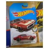 HOT WHEELS MIB 67 FIREBIRD 2015
