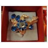 FLOWER BROOCH