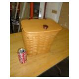 2000 LONGABERGER BASKET W LINER