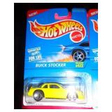 HOT WHEELS MIB -BUICK STOCKER 1995