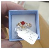 COSTUME JEWELRY - RING SZ 7.5