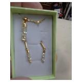 COSTUME JEWELRY - NECKLACE & EARRING SET