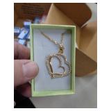 COSTUME JEWELRY - NECKLACE