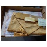 3 - TABLE RUNNERS