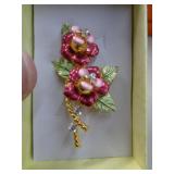 FLOWER BROOCH