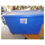 30 GALLON TOTE W LID / LW