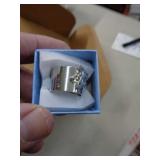 COSTUME JEWELRY - RING
